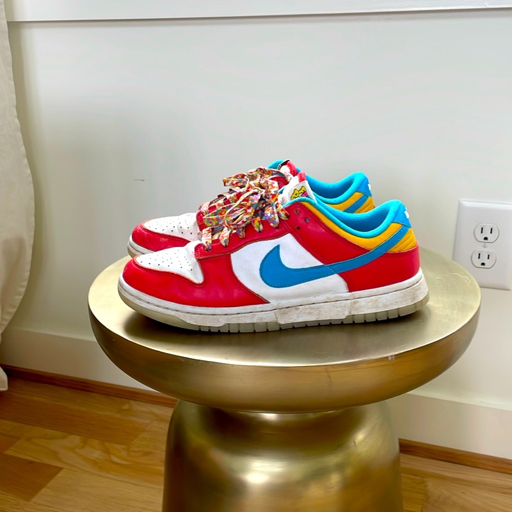 Nike’s Lebron James Fruity Pebbles Dunks size 6.5